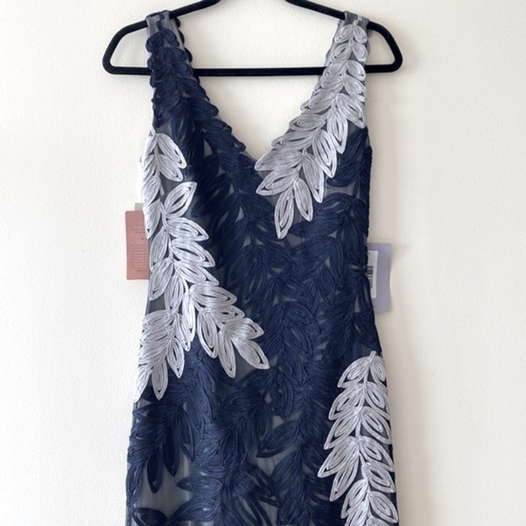 JS Collections Soutache Embroidered Leaf Gown in Navy/Cloud - Picture 9 of 16